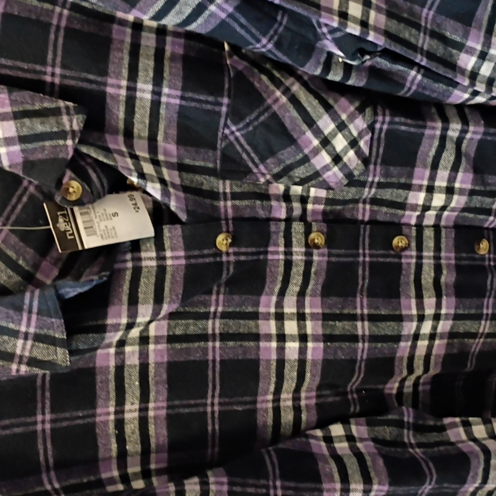 Black purple plad